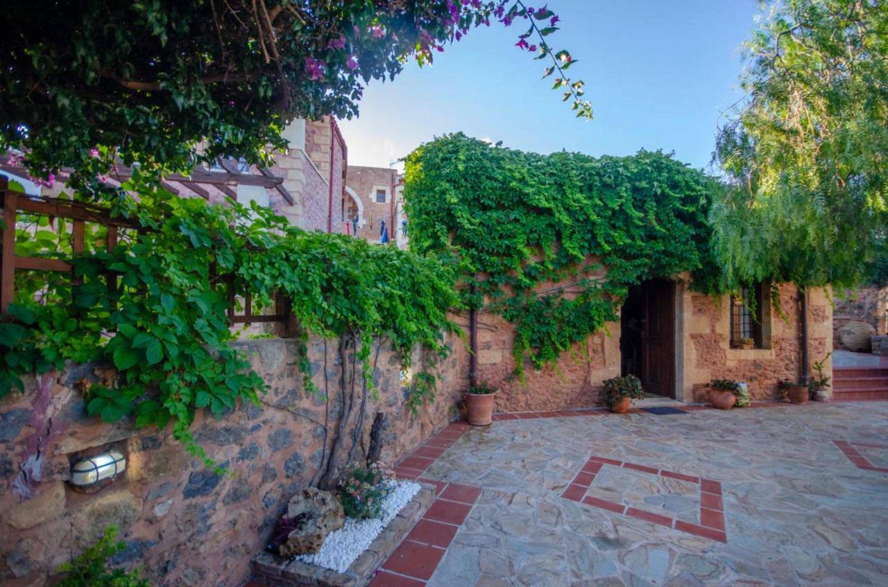 Aretaki Villas Astrátigos Esterno foto