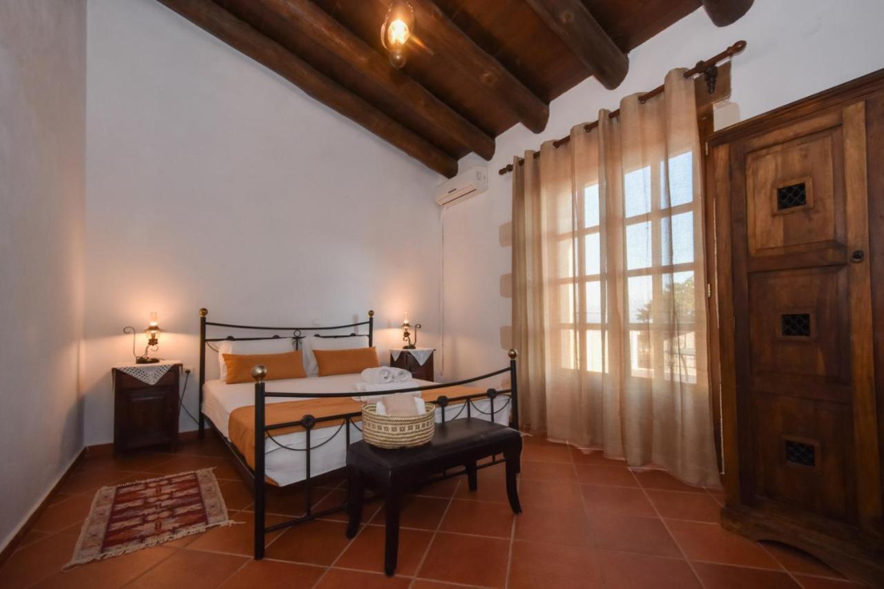 Aretaki Villas Astrátigos Esterno foto
